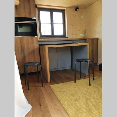 トレブルTiny Loft Im Suedhessischen Riedアパートメント エクステリア 写真