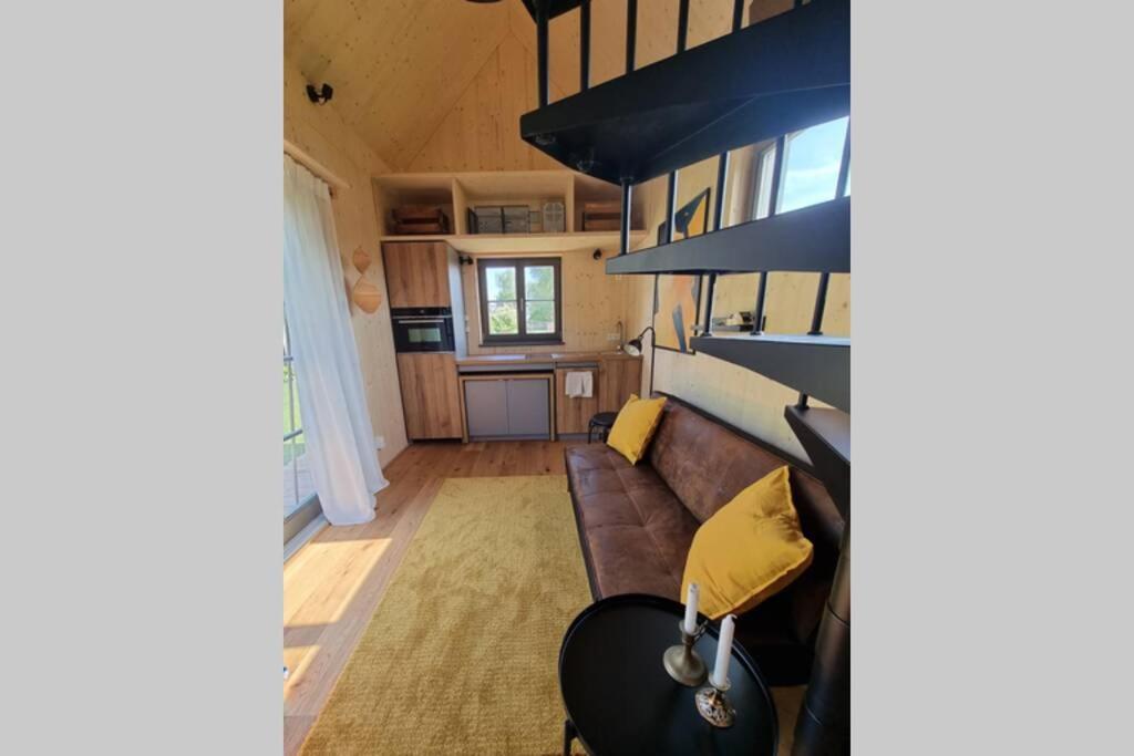 トレブルTiny Loft Im Suedhessischen Riedアパートメント エクステリア 写真